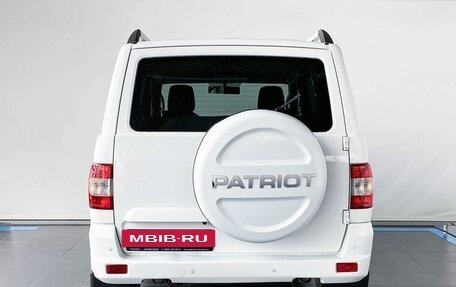 ЛуАЗ Patriot, 2018 год, 1 465 000 рублей, 17 фотография