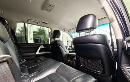 Toyota Land Cruiser 200, 2012 год, 3 199 000 рублей, 10 фотография