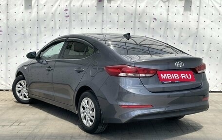 Hyundai Elantra VI рестайлинг, 2017 год, 1 325 000 рублей, 5 фотография