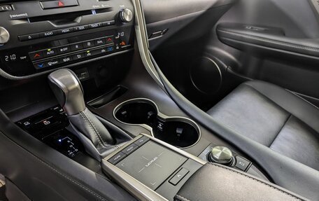Lexus RX IV рестайлинг, 2022 год, 7 000 000 рублей, 9 фотография
