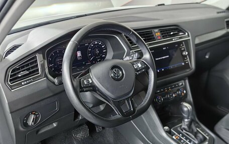 Volkswagen Tiguan II, 2018 год, 2 450 000 рублей, 14 фотография