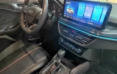 Ford Focus IV, 2022 год, 1 705 000 рублей, 12 фотография