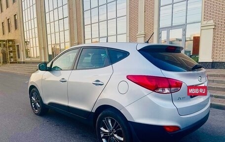 Hyundai ix35 I рестайлинг, 2014 год, 1 330 000 рублей, 3 фотография