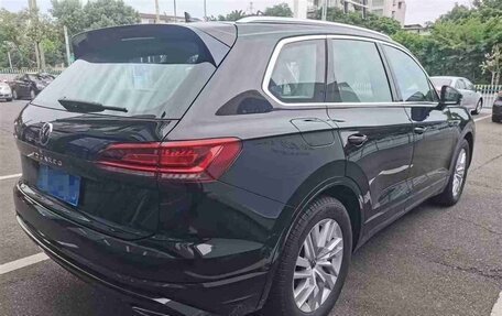 Volkswagen Touareg III, 2021 год, 3 950 000 рублей, 6 фотография