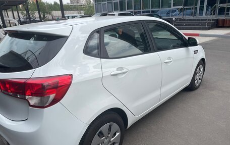 KIA Rio III рестайлинг, 2017 год, 1 100 000 рублей, 5 фотография
