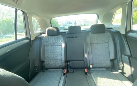 Volkswagen Tiguan II, 2021 год, 3 390 000 рублей, 12 фотография