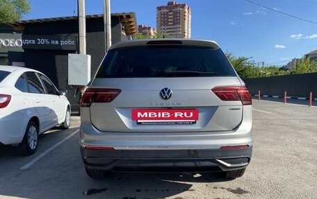 Volkswagen Tiguan II, 2021 год, 3 390 000 рублей, 6 фотография