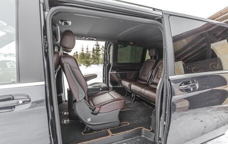 Mercedes-Benz V-Класс, 2014 год, 4 000 000 рублей, 15 фотография