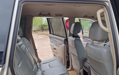 Toyota Land Cruiser Prado 120 рестайлинг, 2008 год, 2 100 000 рублей, 9 фотография