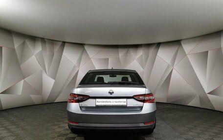 Skoda Superb III рестайлинг, 2018 год, 1 693 000 рублей, 8 фотография