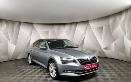 Skoda Superb III рестайлинг, 2018 год, 1 693 000 рублей, 3 фотография
