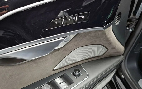 Audi A8, 2021 год, 6 165 000 рублей, 15 фотография