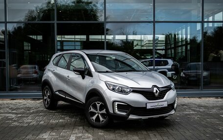 Renault Kaptur I рестайлинг, 2018 год, 1 300 000 рублей, 5 фотография