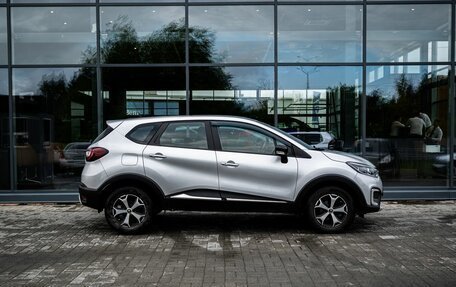 Renault Kaptur I рестайлинг, 2018 год, 1 300 000 рублей, 8 фотография