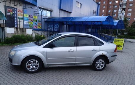 Ford Focus II рестайлинг, 2005 год, 335 000 рублей, 1 фотография