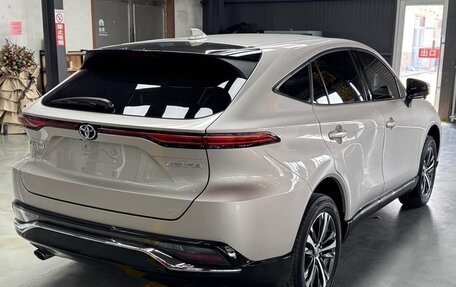 Toyota Venza, 2022 год, 2 846 638 рублей, 4 фотография
