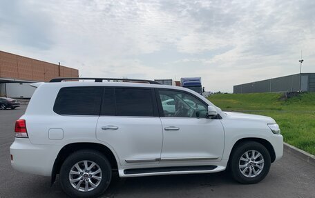 Toyota Land Cruiser 200, 2016 год, 7 200 000 рублей, 5 фотография