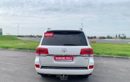 Toyota Land Cruiser 200, 2016 год, 7 200 000 рублей, 8 фотография