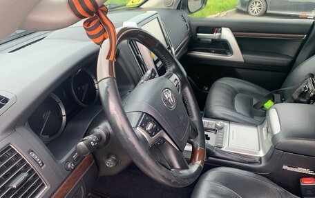 Toyota Land Cruiser 200, 2016 год, 7 200 000 рублей, 10 фотография