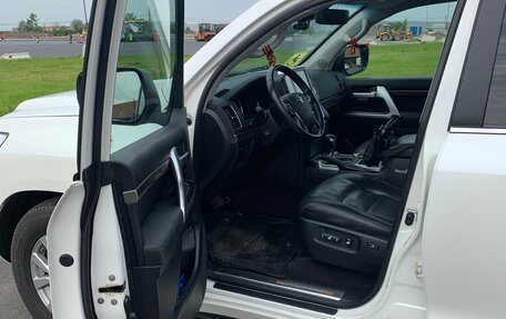 Toyota Land Cruiser 200, 2016 год, 7 200 000 рублей, 14 фотография