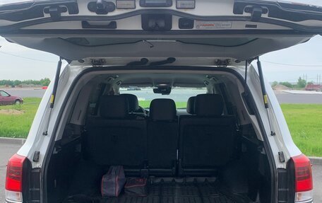 Toyota Land Cruiser 200, 2016 год, 7 200 000 рублей, 21 фотография