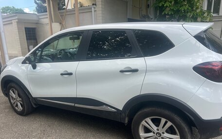 Renault Kaptur I рестайлинг, 2018 год, 1 075 500 рублей, 5 фотография