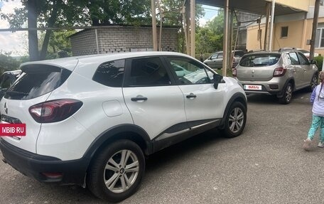Renault Kaptur I рестайлинг, 2018 год, 1 075 500 рублей, 3 фотография