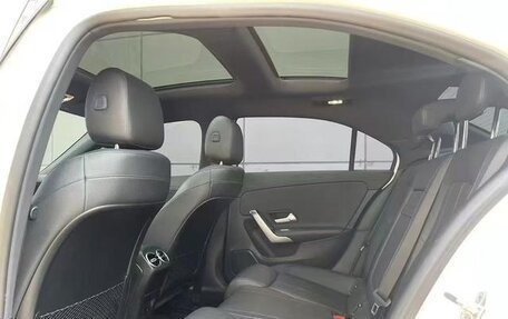 Mercedes-Benz A-Класс, 2021 год, 2 010 400 рублей, 8 фотография