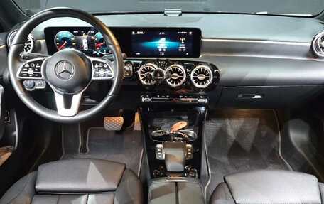 Mercedes-Benz A-Класс, 2021 год, 2 165 000 рублей, 5 фотография