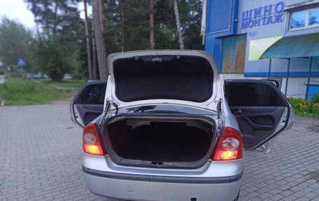 Ford Focus II рестайлинг, 2005 год, 335 000 рублей, 16 фотография