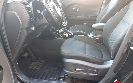 KIA Soul II рестайлинг, 2015 год, 1 630 000 рублей, 8 фотография