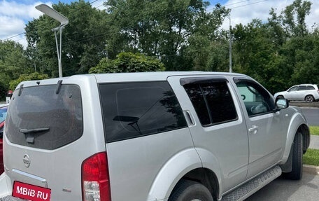 Nissan Pathfinder, 2007 год, 900 000 рублей, 4 фотография