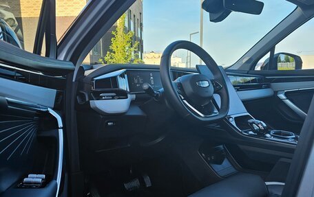 Geely Atlas, 2024 год, 3 500 000 рублей, 5 фотография