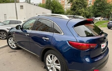 Infiniti QX70, 2016 год, 2 300 000 рублей, 4 фотография