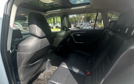 Toyota RAV4, 2019 год, 3 490 000 рублей, 24 фотография