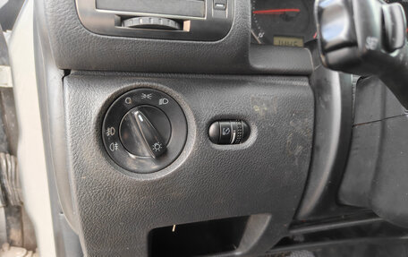 Skoda Superb III рестайлинг, 2005 год, 530 000 рублей, 20 фотография
