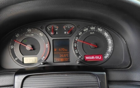 Skoda Superb III рестайлинг, 2005 год, 530 000 рублей, 17 фотография