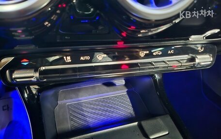 Mercedes-Benz A-Класс, 2021 год, 2 095 000 рублей, 13 фотография
