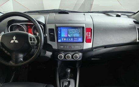 Mitsubishi Outlander III рестайлинг 3, 2008 год, 775 150 рублей, 11 фотография
