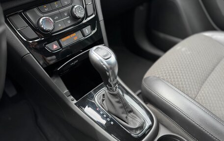 Buick Encore I, 2019 год, 1 300 000 рублей, 15 фотография