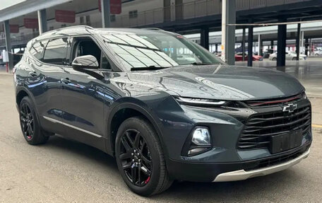 Chevrolet Blazer III, 2022 год, 2 044 810 рублей, 3 фотография