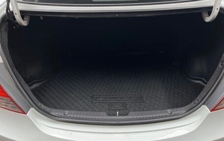Hyundai Solaris II рестайлинг, 2012 год, 980 000 рублей, 9 фотография