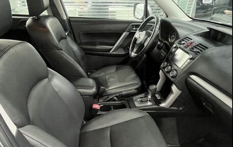 Subaru Forester, 2014 год, 1 890 000 рублей, 2 фотография