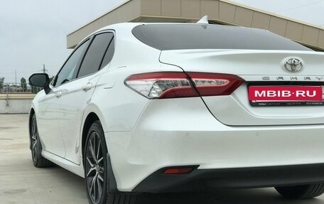 Toyota Camry, 2021 год, 3 290 000 рублей, 12 фотография