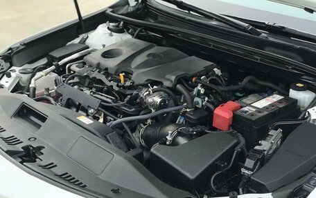 Toyota Camry, 2021 год, 3 290 000 рублей, 23 фотография