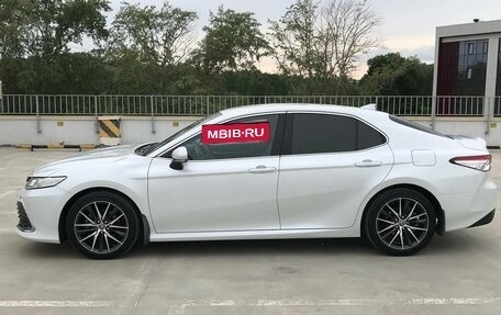 Toyota Camry, 2021 год, 3 290 000 рублей, 17 фотография