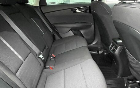 KIA Cerato IV, 2021 год, 2 165 000 рублей, 15 фотография