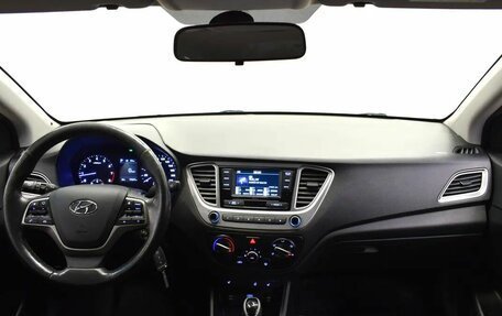Hyundai Solaris II рестайлинг, 2019 год, 1 179 000 рублей, 5 фотография