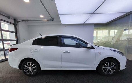 KIA Rio IV, 2018 год, 1 099 000 рублей, 5 фотография