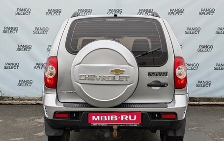 Chevrolet Niva I рестайлинг, 2014 год, 580 000 рублей, 4 фотография